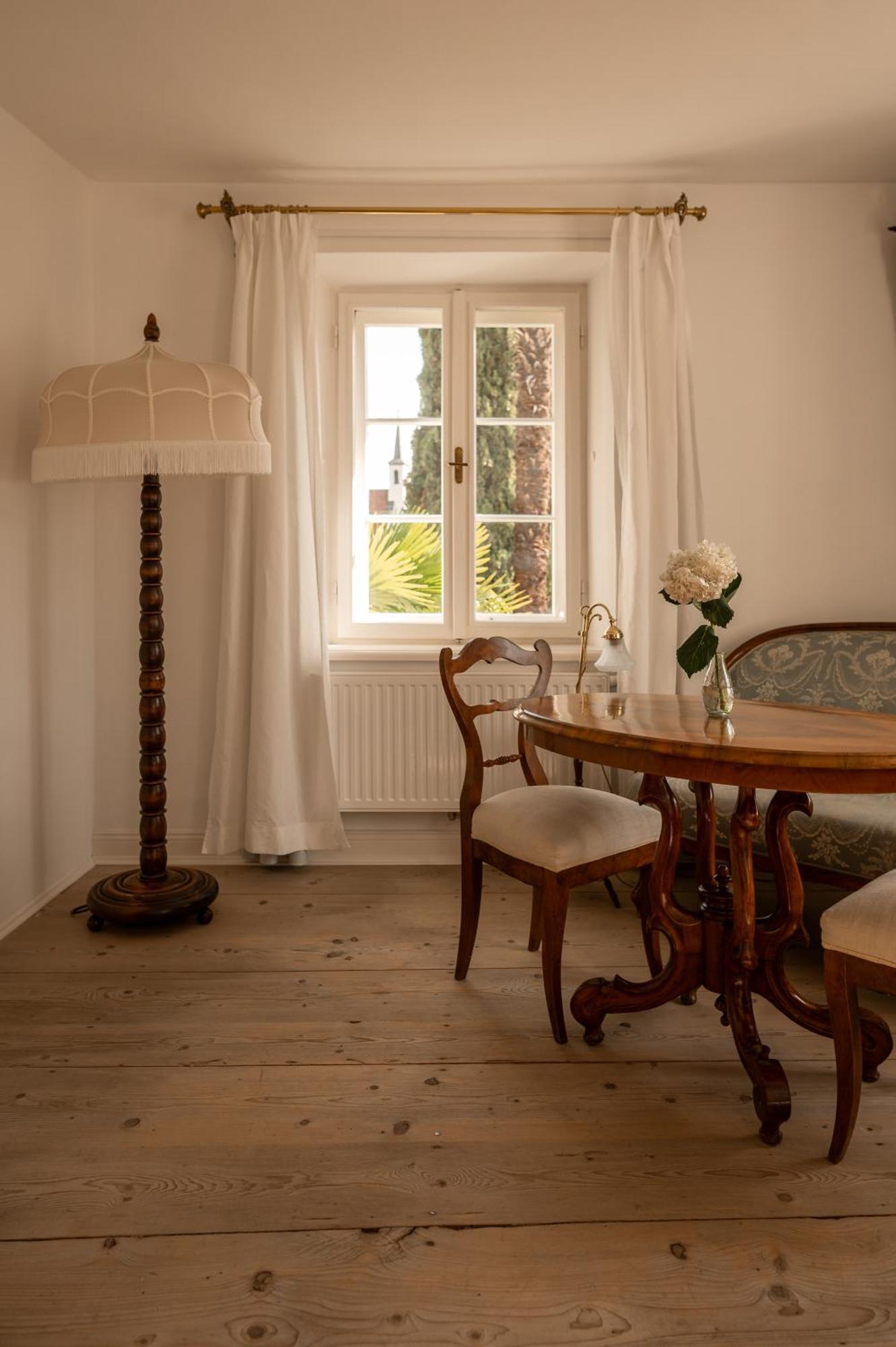 Ottmanngut Suite And Breakfast Merano Bagian luar foto