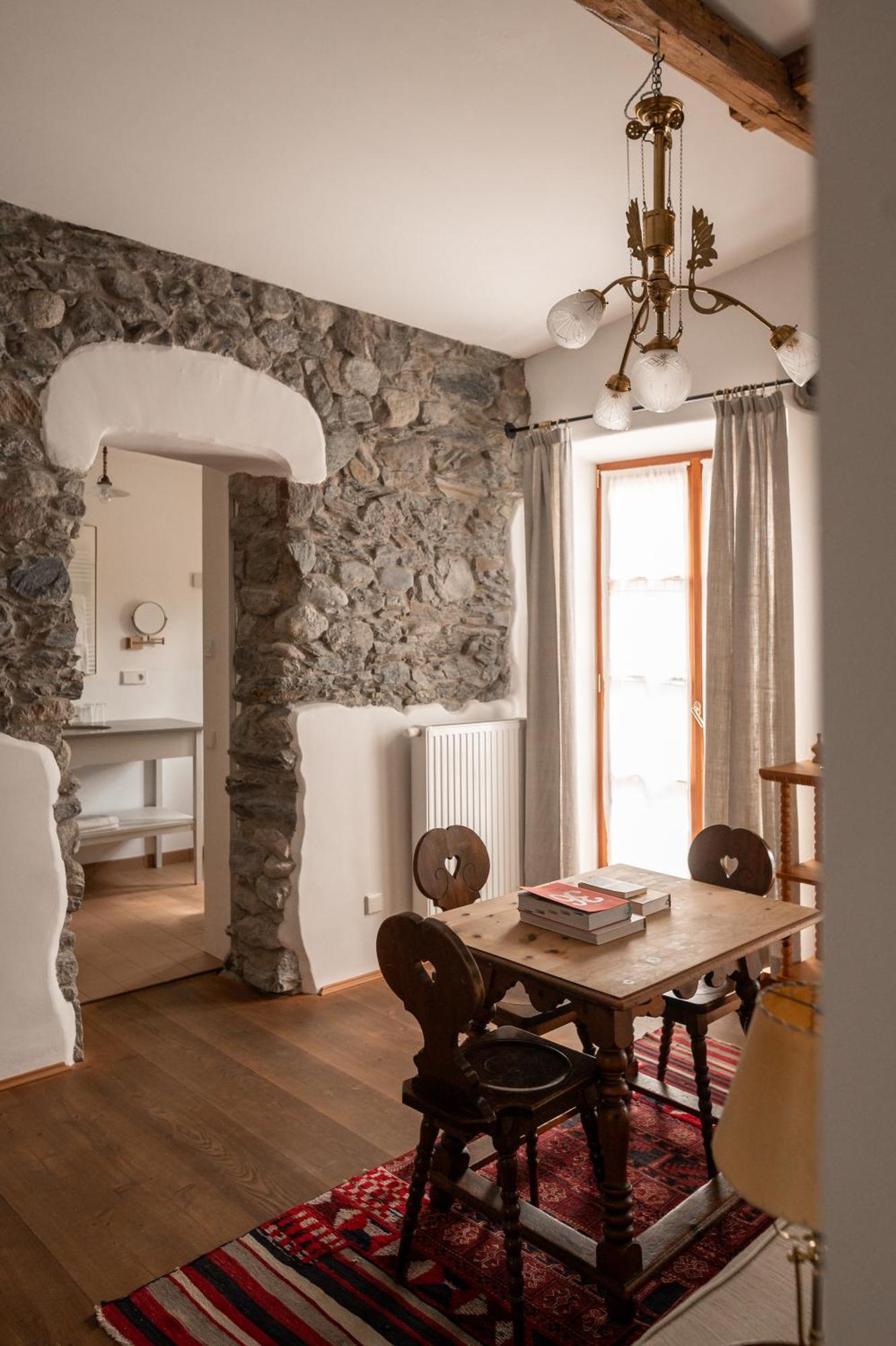 Ottmanngut Suite And Breakfast Merano Bagian luar foto